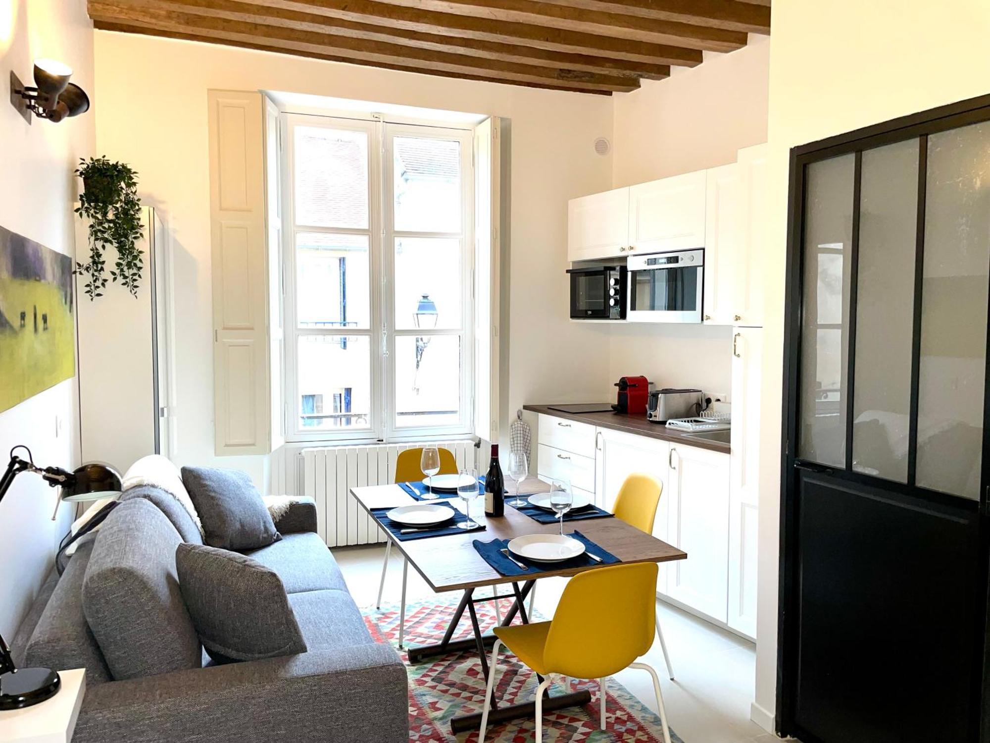 Studio Renove Et Tres Fonctionnel, Marly-Le-Roi Dış mekan fotoğraf